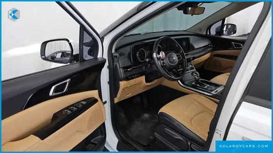 KIA CARNIVAL DIESEL 9-SEATER PRESTIGE