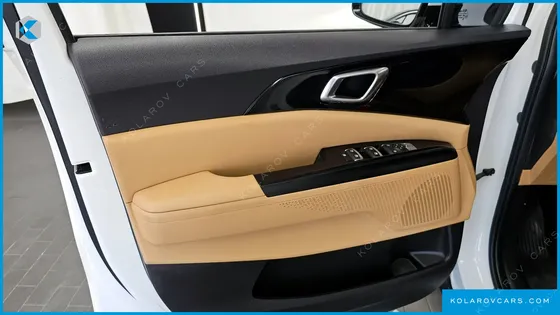 KIA CARNIVAL DIESEL 9-SEATER PRESTIGE