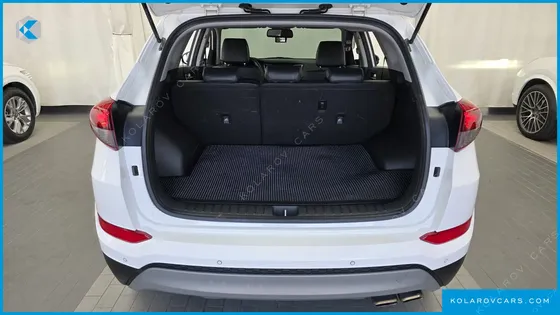 HYUNDAI TUCSON DIESEL 2.0 2WD