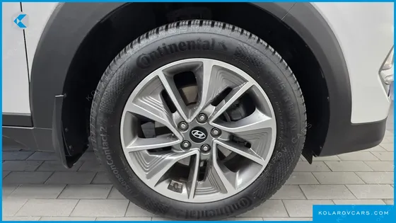 HYUNDAI TUCSON DIESEL 2.0 2WD