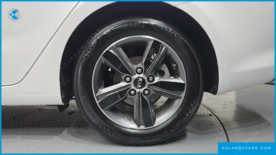 KIA K3 TRENDY
