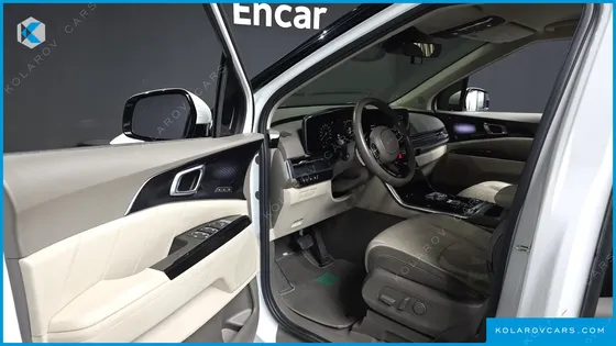 KIA CARNIVAL GASOLINE 4-SEATER HI-LIMOUSINE