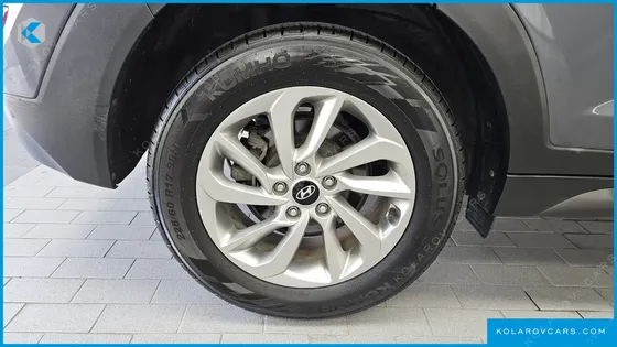 HYUNDAI TUCSON DIESEL 1.7 2WD