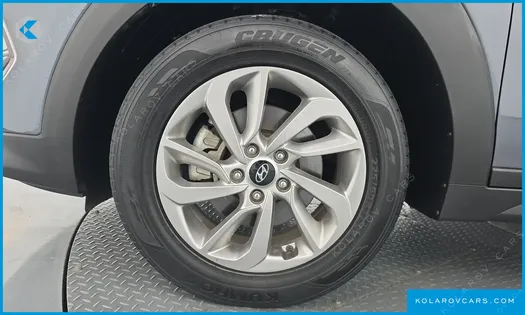 HYUNDAI TUCSON DIESEL 2.0 2WD