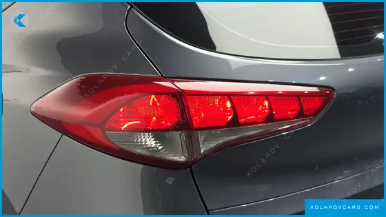 HYUNDAI TUCSON DIESEL 2.0 2WD