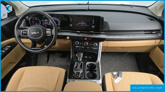 KIA CARNIVAL DIESEL 9-SEATER PRESTIGE