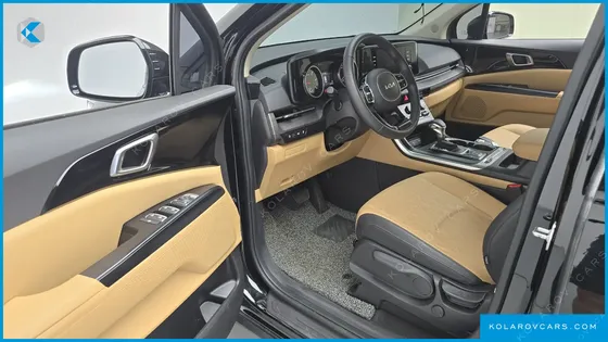 KIA CARNIVAL DIESEL 9-SEATER PRESTIGE