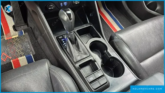 HYUNDAI TUCSON DIESEL 2.0 2WD