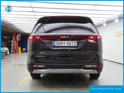 KIA CARNIVAL GASOLINE 9-SEATER NOBLESSE