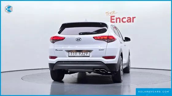 HYUNDAI TUCSON DIESEL 2.0 2WD