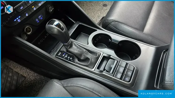 HYUNDAI TUCSON DIESEL 2.0 2WD