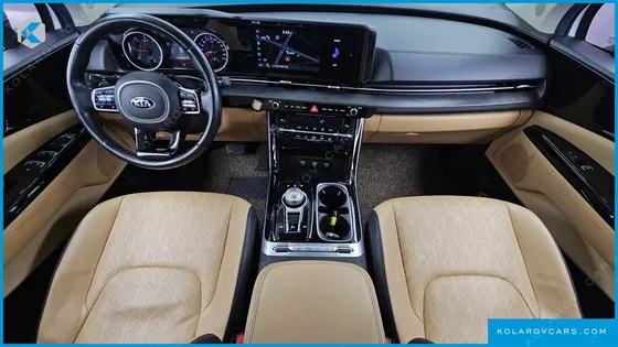 KIA CARNIVAL DIESEL 9-SEATER NOBLESSE