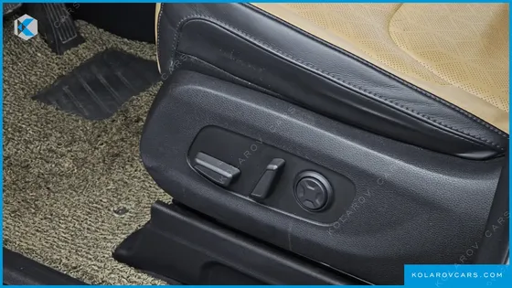 KIA CARNIVAL DIESEL 9-SEATER NOBLESSE