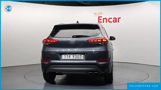 HYUNDAI TUCSON DIESEL 2.0 2WD