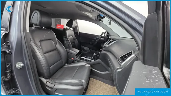 HYUNDAI TUCSON DIESEL 2.0 2WD