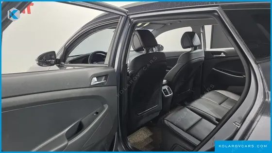 HYUNDAI TUCSON DIESEL 2.0 2WD