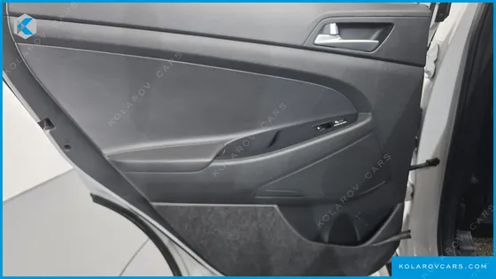 HYUNDAI TUCSON DIESEL 1.7 2WD
