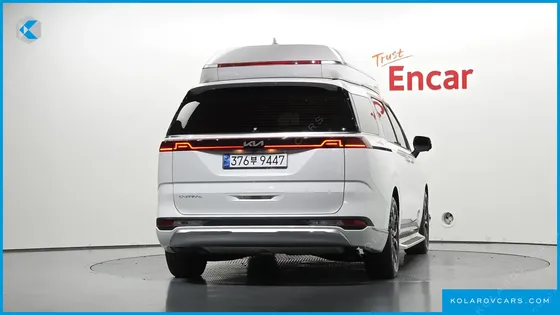 KIA CARNIVAL GASOLINE 7-SEATER HI-LIMOUSINE