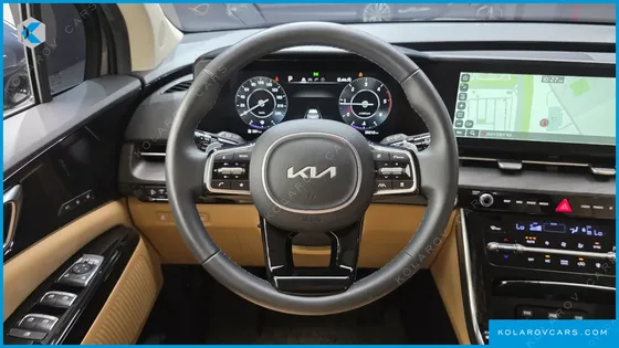 KIA CARNIVAL DIESEL 9-SEATER SIGNATURE