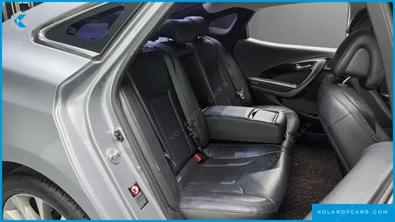 HYUNDAI GRANDEUR HG240 MODERN