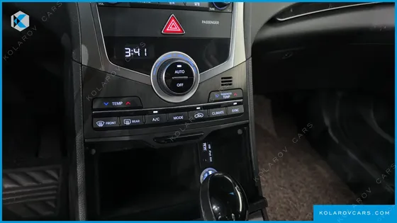 HYUNDAI GRANDEUR HG240 MODERN