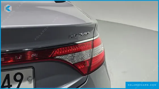 HYUNDAI GRANDEUR HG240 MODERN