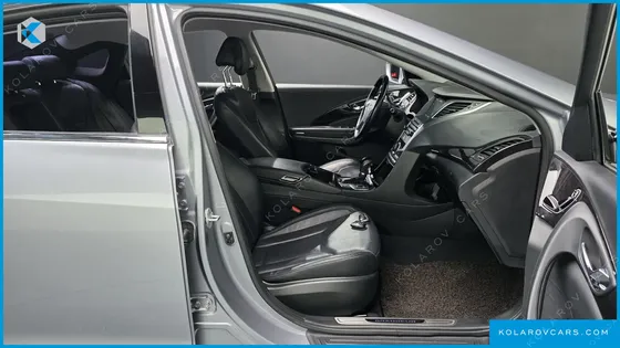 HYUNDAI GRANDEUR HG240 MODERN