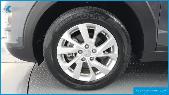 HYUNDAI TUCSON DIESEL 2.0 2WD