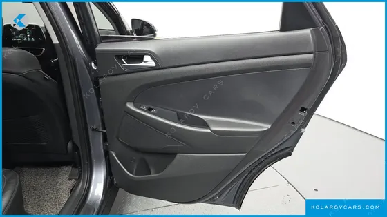 HYUNDAI TUCSON DIESEL 2.0 2WD