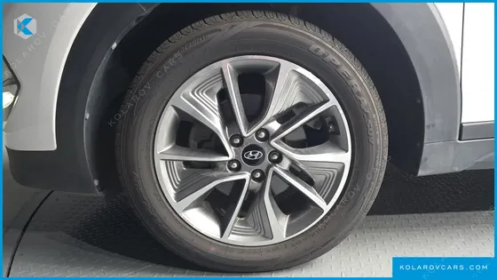 HYUNDAI TUCSON DIESEL 2.0 2WD
