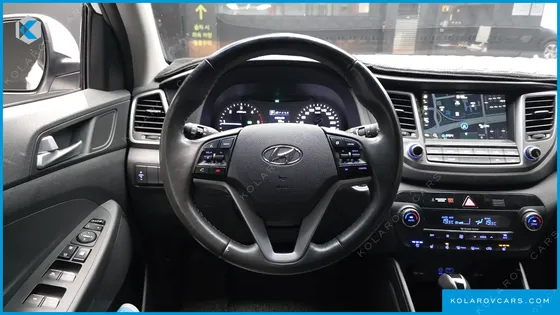 HYUNDAI TUCSON DIESEL 2.0 2WD