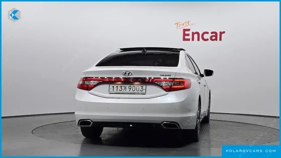 HYUNDAI GRANDEUR HG240 MODERN