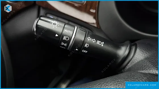 HYUNDAI GRANDEUR HG300 PREMIUM COLLECTION