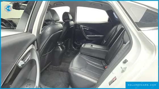 HYUNDAI GRANDEUR HG240 MODERN COLLECTION