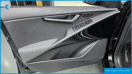 KIA NIRO SIGNATURE