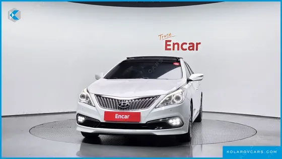 HYUNDAI GRANDEUR HG240 MODERN