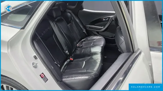 HYUNDAI GRANDEUR HG240 MODERN