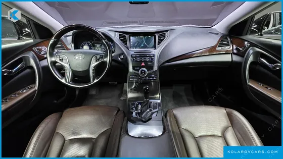HYUNDAI GRANDEUR HG220 DIESEL PREMIUM