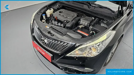 HYUNDAI GRANDEUR HG240 MODERN COLLECTION