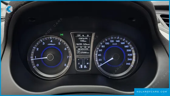 HYUNDAI GRANDEUR HG240 MODERN COLLECTION