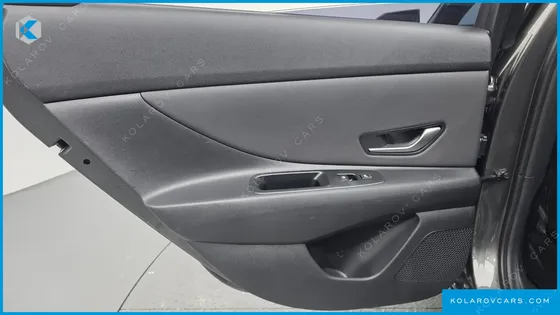 HYUNDAI ELANTRA (AVANTE) MODERN