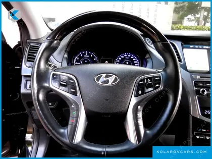 HYUNDAI GRANDEUR HG240 MODERN