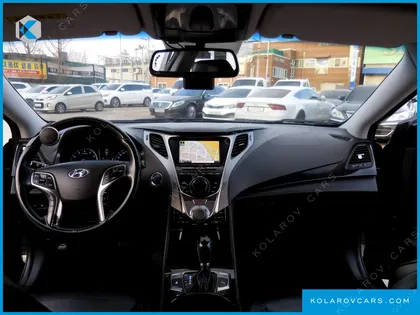 HYUNDAI GRANDEUR HG240 LUXURY