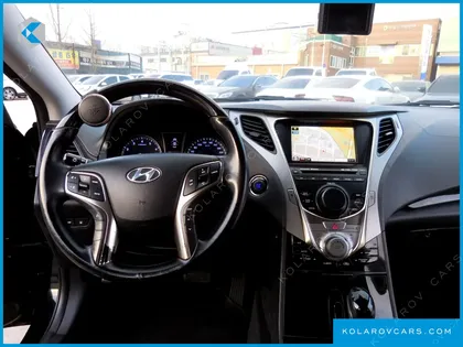 HYUNDAI GRANDEUR HG240 LUXURY