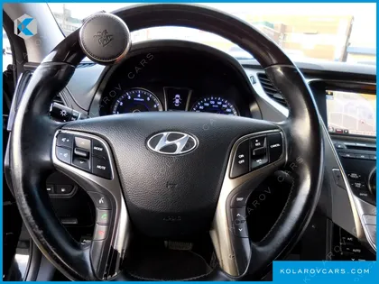 HYUNDAI GRANDEUR HG240 LUXURY