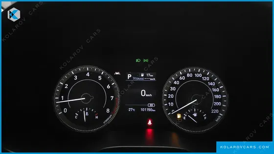 HYUNDAI VENUE 1.6 MODERN