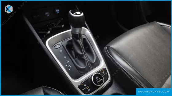 HYUNDAI VENUE 1.6 MODERN