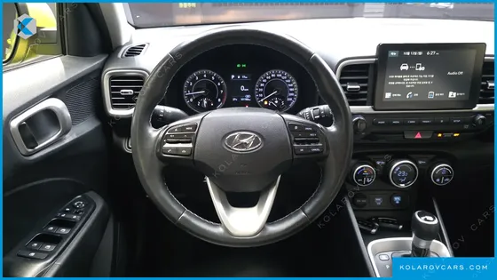 HYUNDAI VENUE 1.6 MODERN