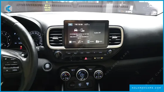 HYUNDAI VENUE 1.6 MODERN