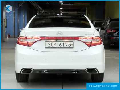 HYUNDAI GRANDEUR HG240 MODERN